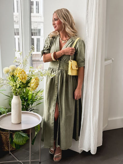 Liliana - La Sophistication du Denim Sexy